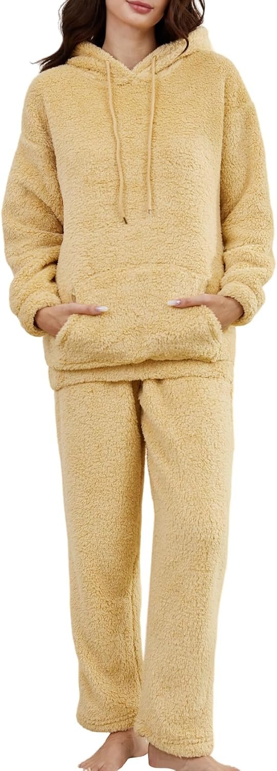 Women's Fleece Hooded Top and Pants Two Piece Pajama Set