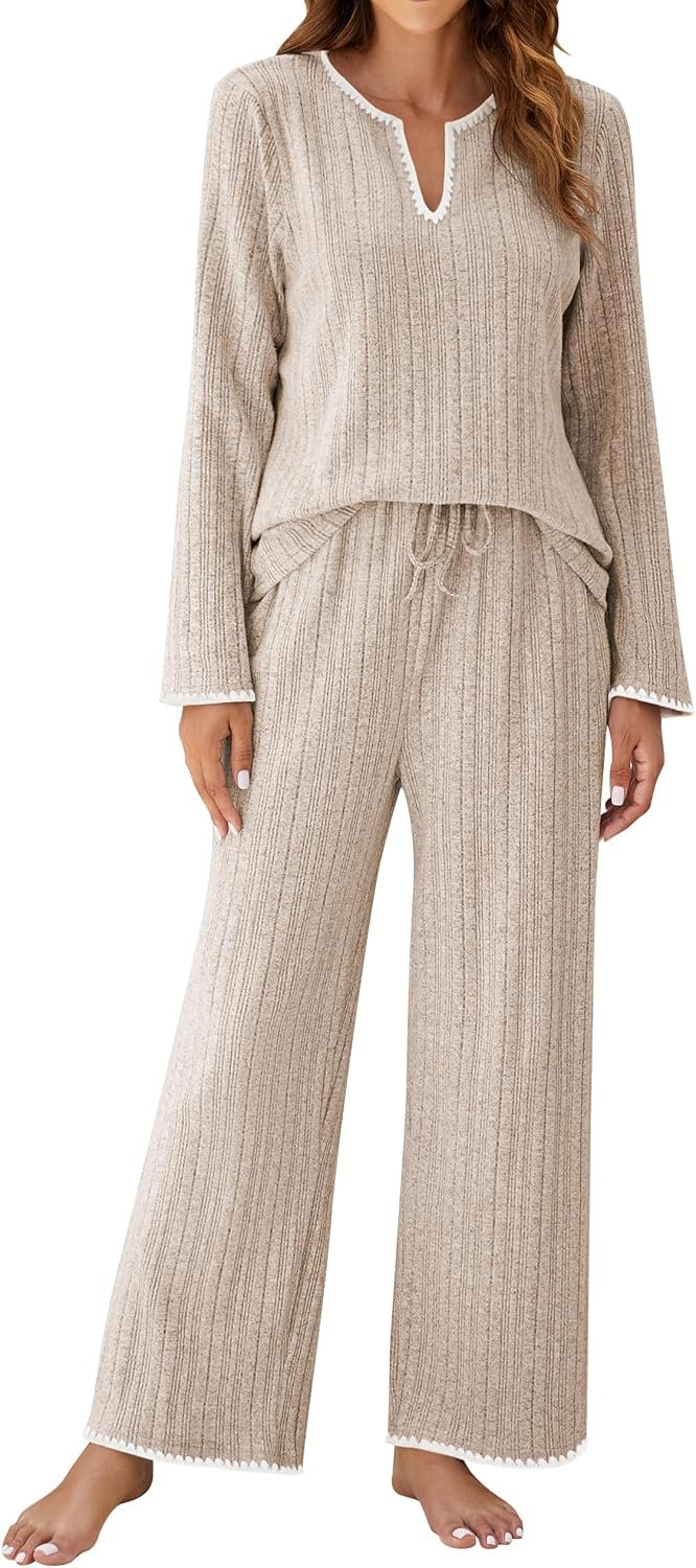 Women's Ribbed Long Sleeve Fleece Pajama Set with Pockets
