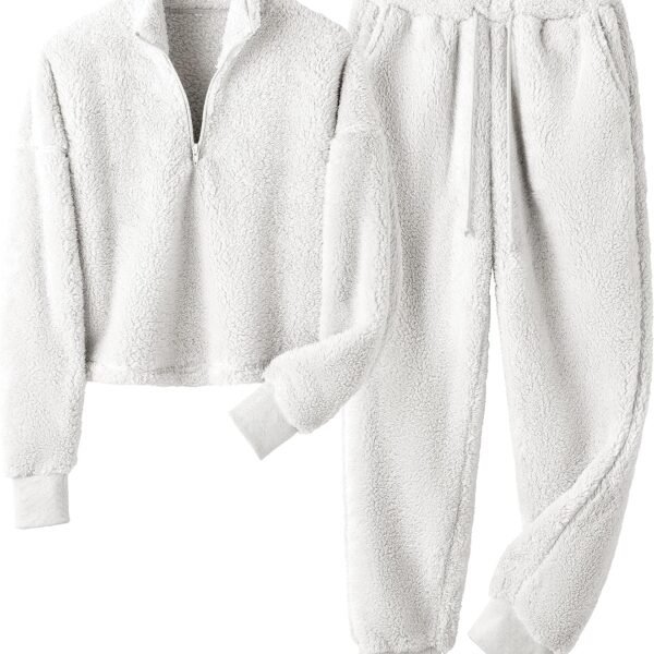 Women's Fleece Pullover and Soft Pants Two Piece Pajama Set